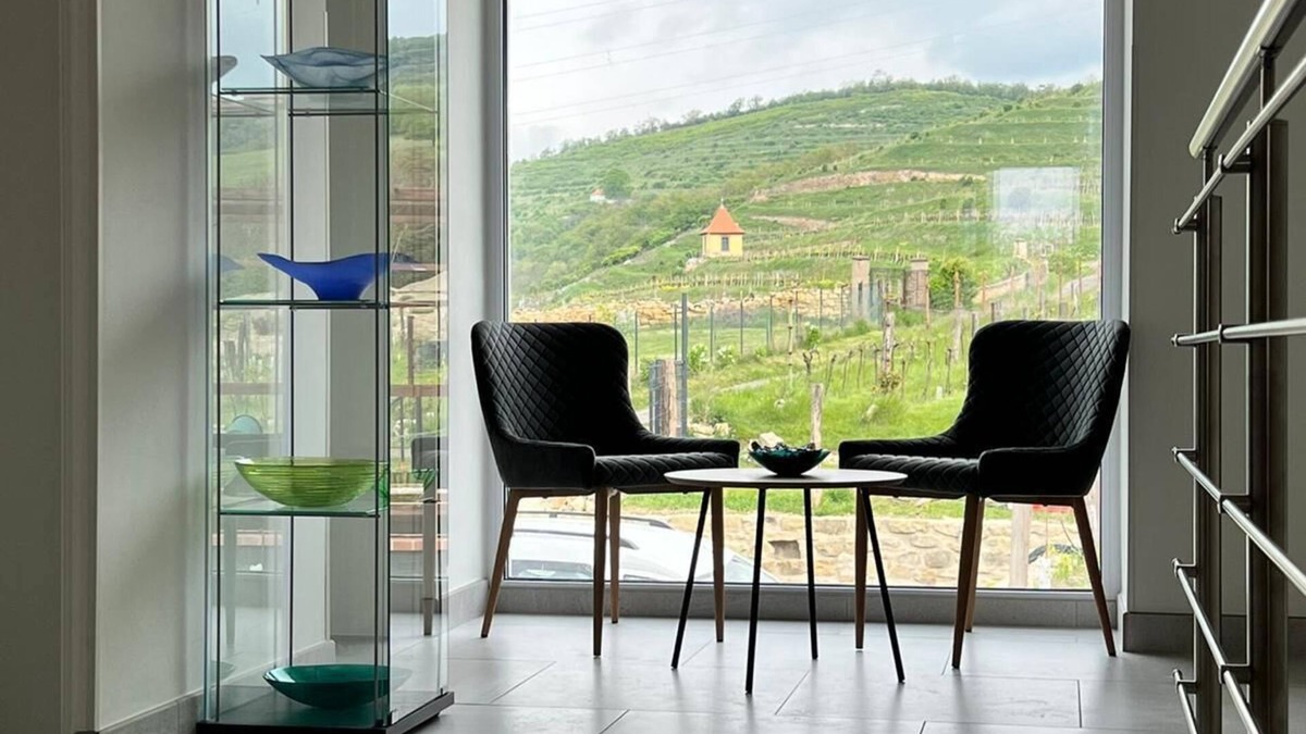 Velke Zernoseky Hotel | Stará vinice