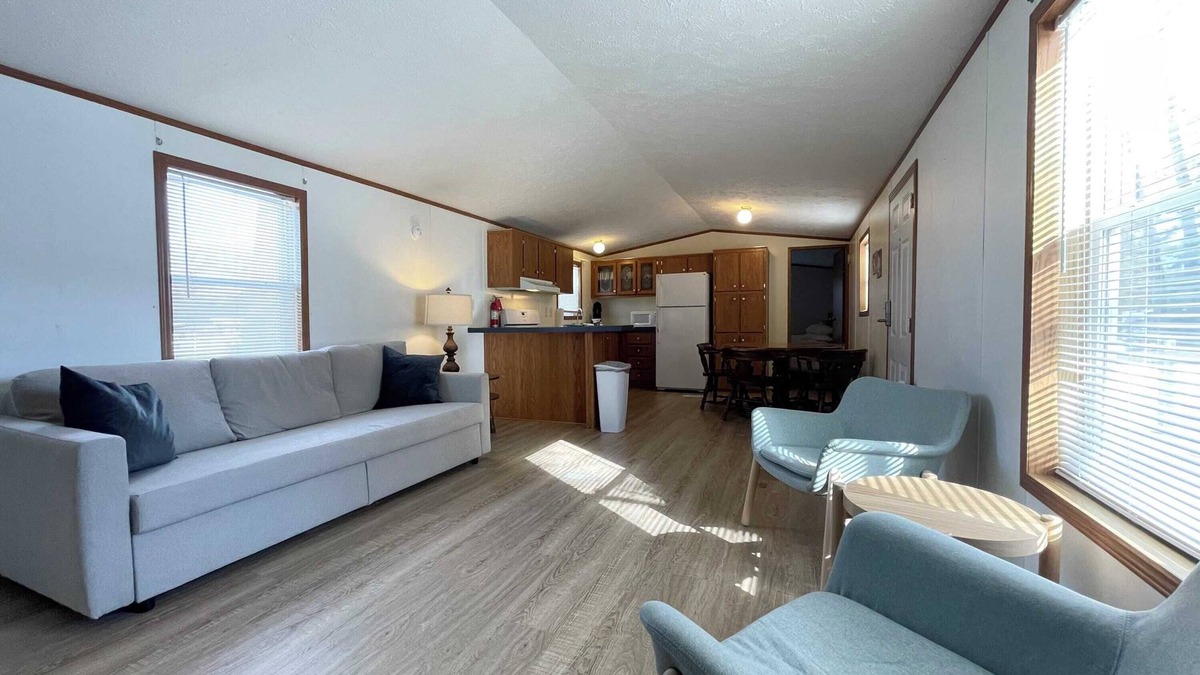 Indian River House | Star Gate Mobile Home 16 Indian River, MI