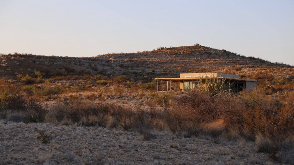 Alpine House | Star Lodge: Stunning Solar Home under Dark Skies on Terlingua Ranch