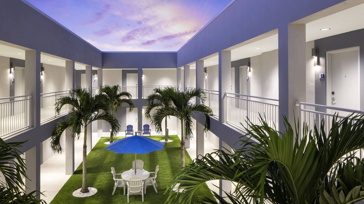 Vero Beach Hotel | Star Suites: An Extended Stay Hotel