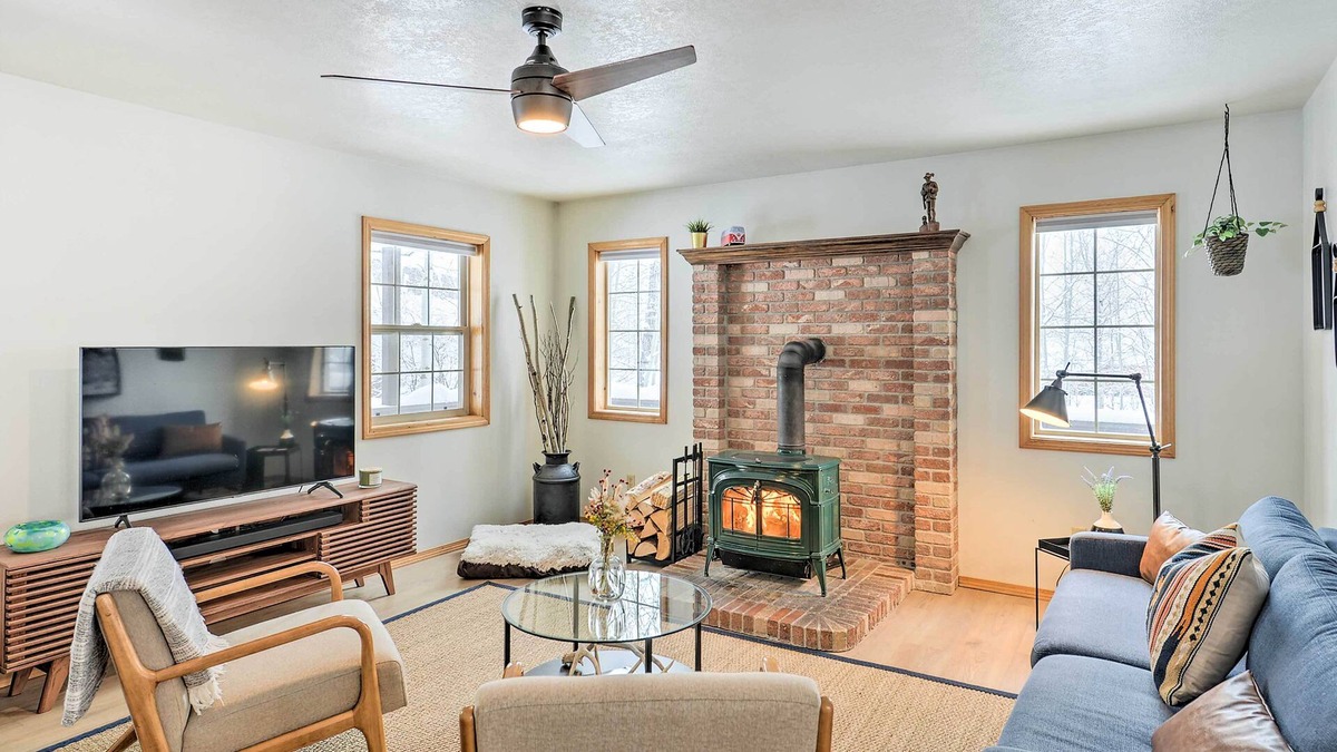 Star Valley Ranch House | Star Valley Ranch Home ~ 1/2 Mi to Hiking!