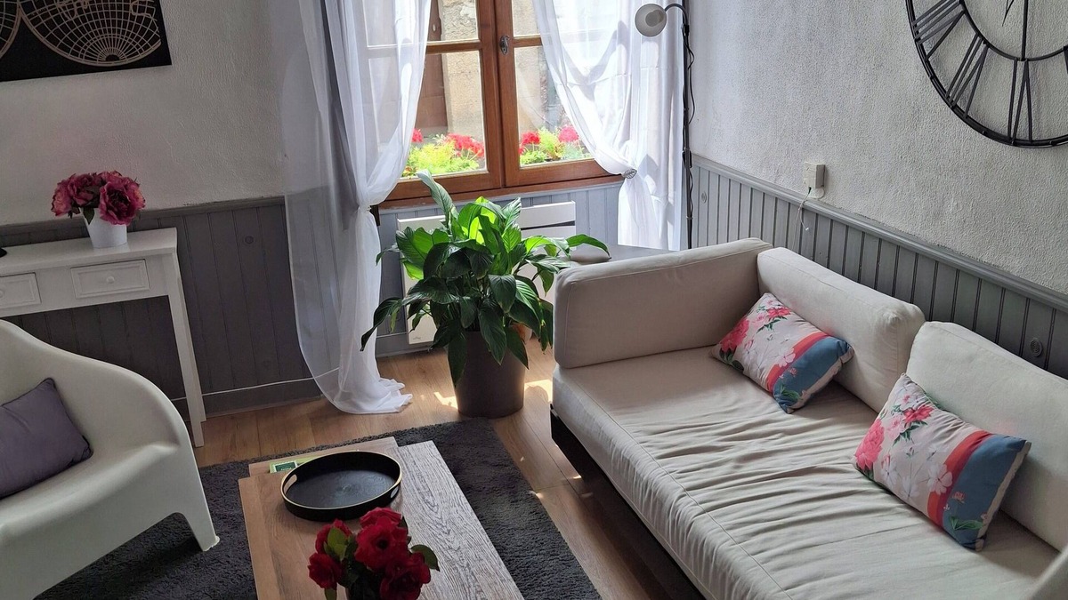 Maire House | * star village house ideal for a family with shops/village