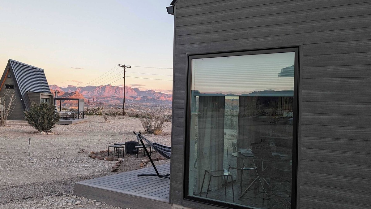 Study Butte-Terlingua Apartment | Stardust Luxury Cottage with loft & a great view