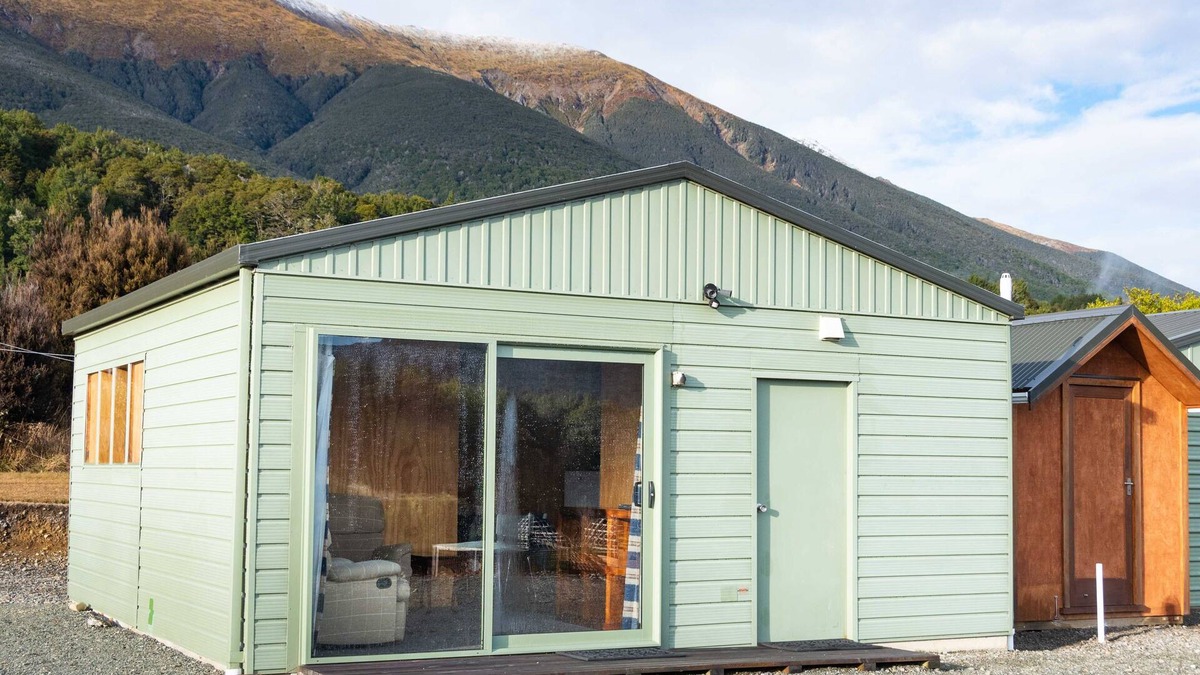 St. Arnaud Cabin | Stargazer's Cabin