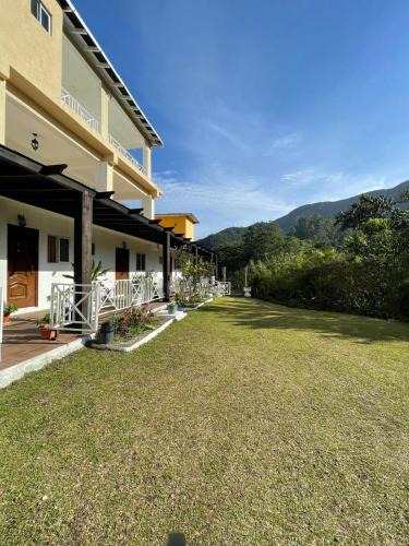 Silver Hill Gap Hotel | Starlight Chalet & Health Spa