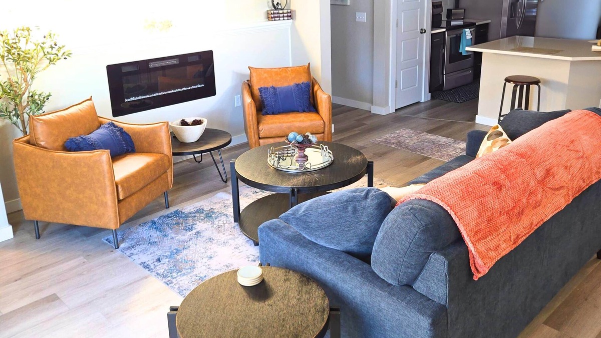 Star House | StarLuxe-StayAndPlay