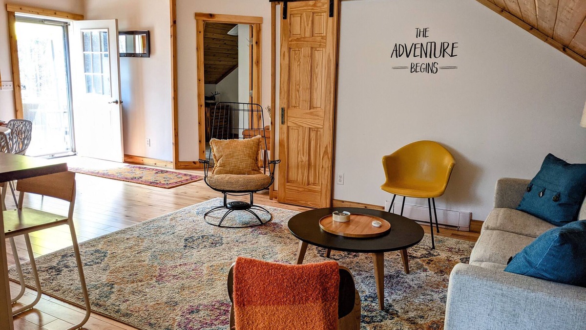 Beaver Island House | Starry Night. Spacious and relaxing guesthouse. WiFi. 2 miles from town.