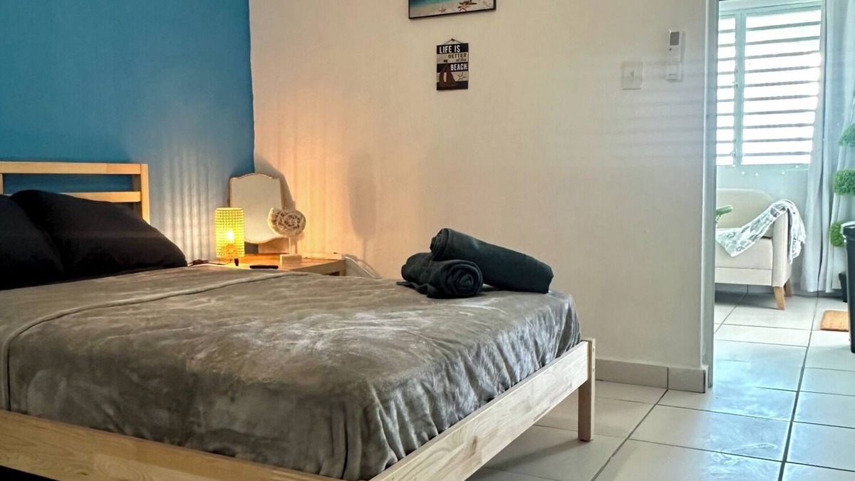 Sabana Abajo Apartment | Startfish #2 Apartment 9 Min to Airport FREE WI-FI
