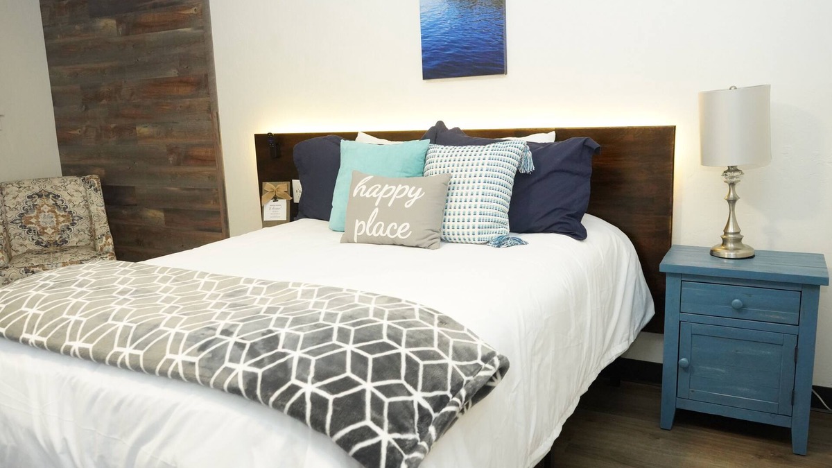 Coeur d'Alene Hotel | State Motel - ten
