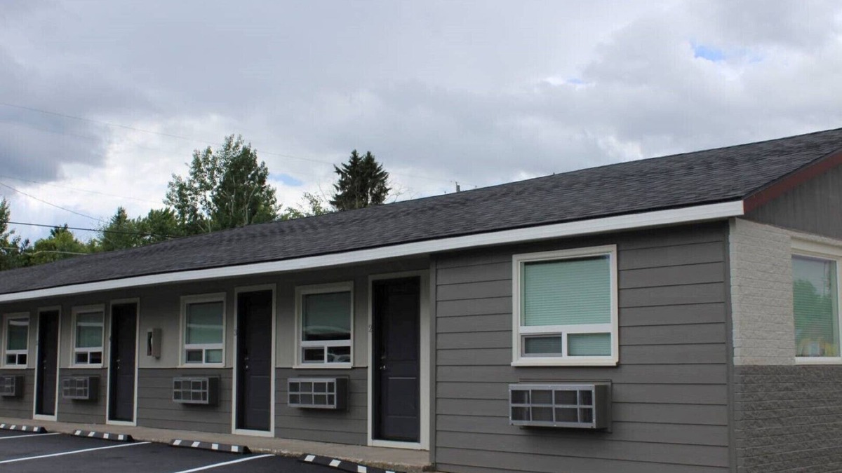 Coeur d'Alene Hotel | State Motel - thirteen