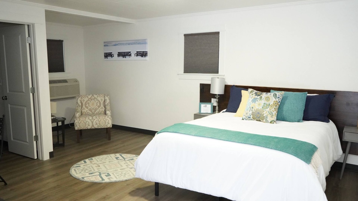 Coeur d'Alene Hotel | State Motel - Twelve