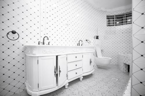 Jomoro Apartment | State of The Art House