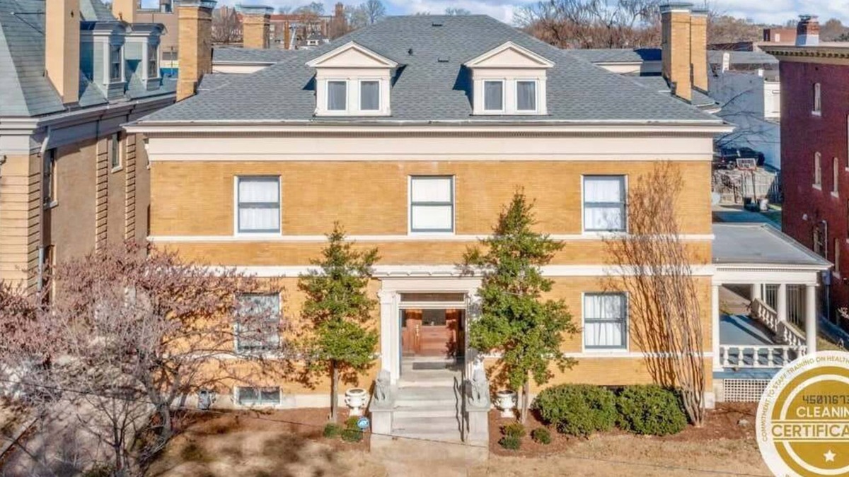 Central West End House | Stately 8BR Historic CWE Home /ABODEbucks