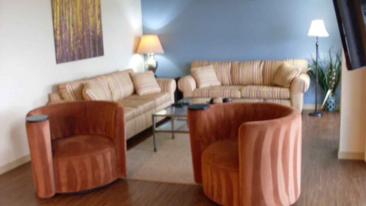 Holland Condo | Staterooms 2R, Waterside View, heated pool, near Holland State Park Beach