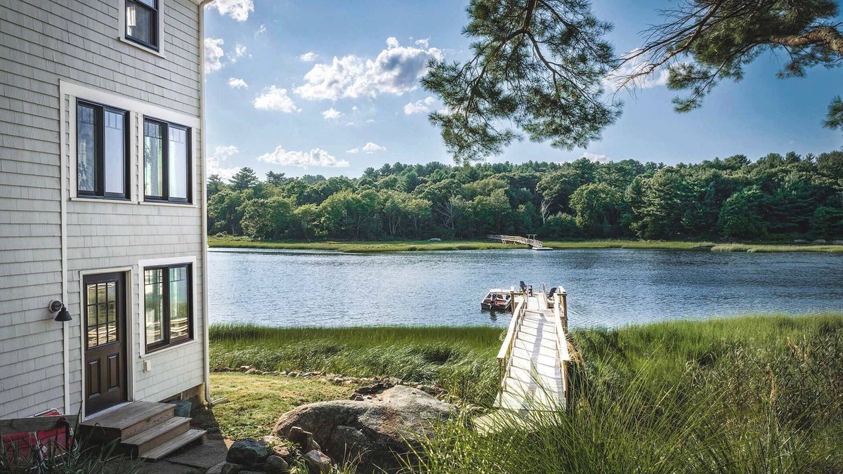 Gloucester House | Stay at Little River