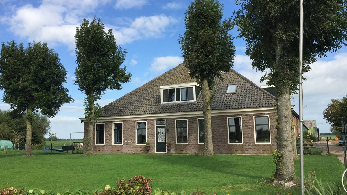 Monnickendam House | Stay at our beautiful farmhouse, enjoy the authentic atmosphere