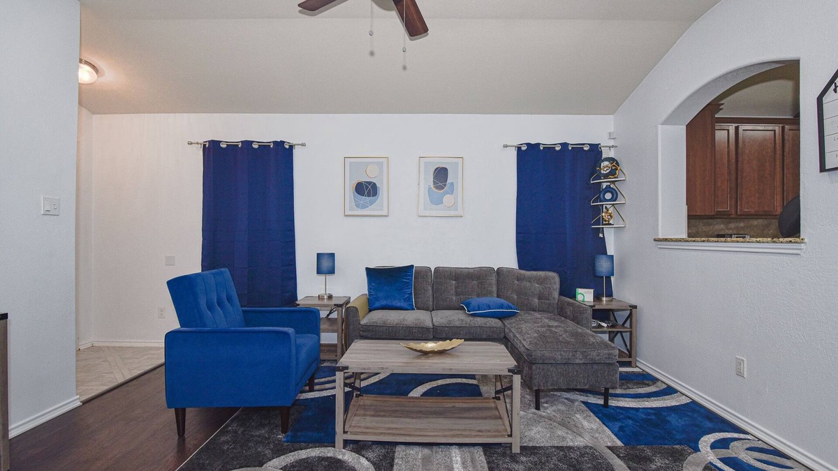 Killeen House | Stay at the Lions Gate