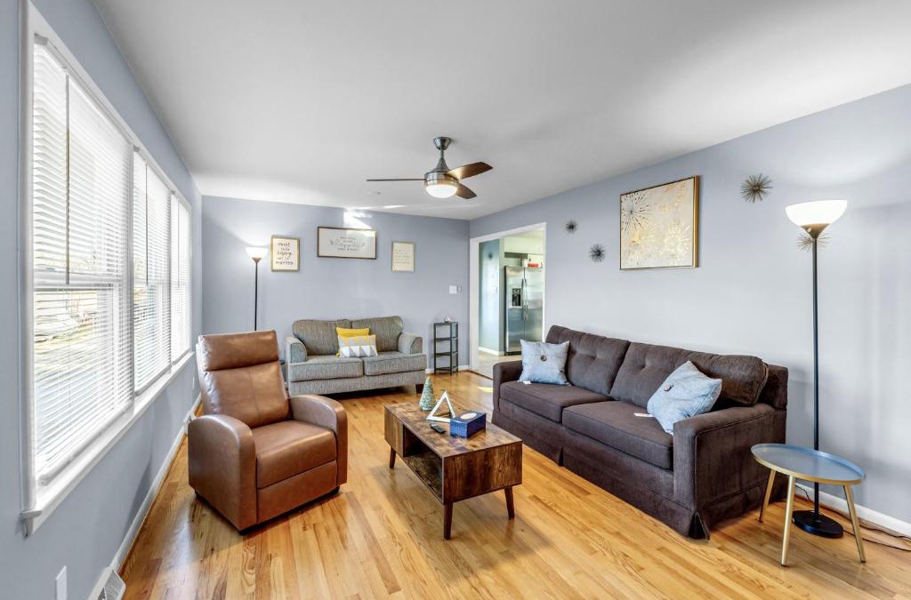 Greensboro Apartment | Stay Awhile Charming Greensboro House Close to Must-See Places