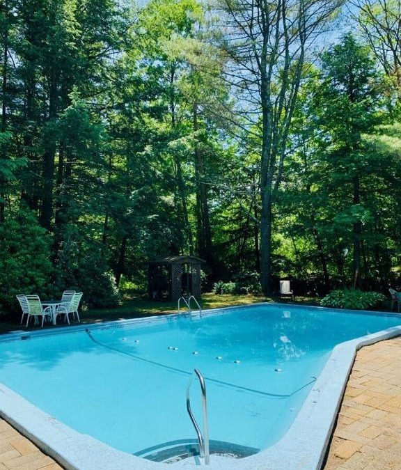 Williamstown Hotel | Stay Berkshires