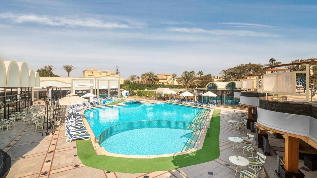 Wadi El Natrun Resort | Stay by the Pyramids with Pools, Spa Bliss & City Adventures l 2 Rooms