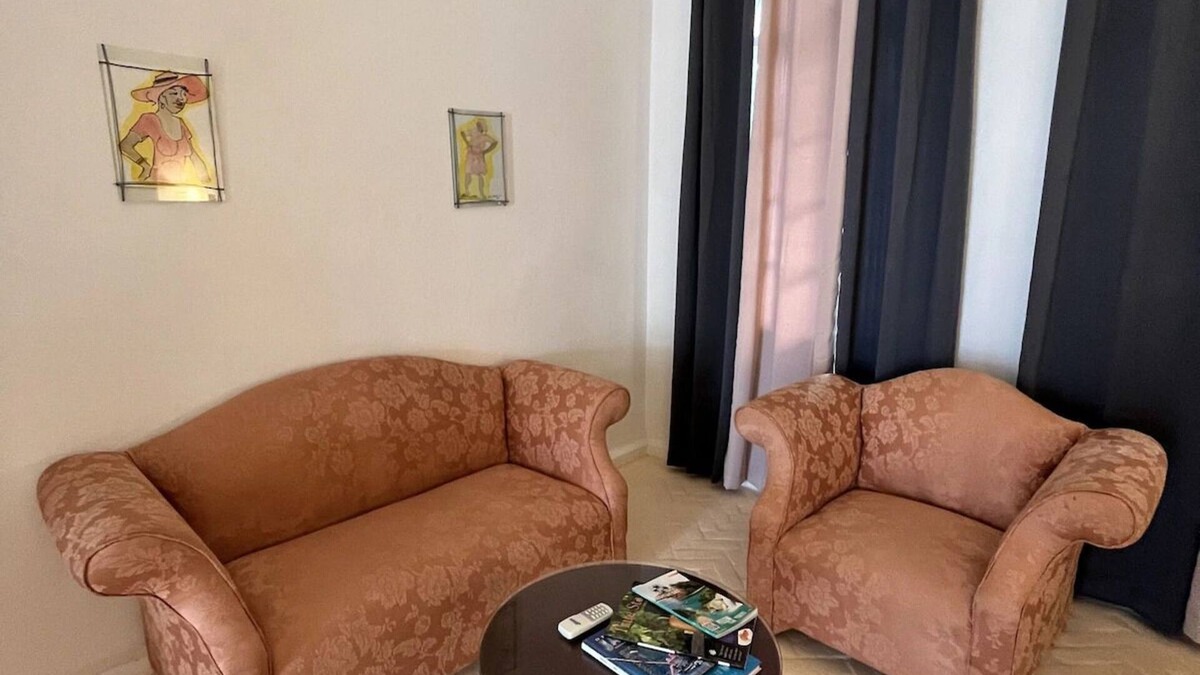 Port Antonio Apartment | Stay Close to Winnifred Beach & Bikini Beach! 2 King Suites w/Free Breakfast!