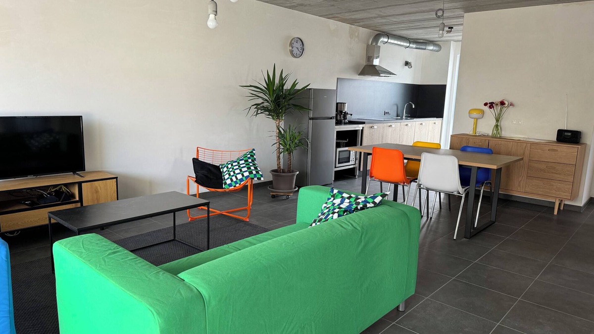 Maldegem Apartment | Stay Every Day (App 1). New building with 3 apartments. Between Bruges and Ghent.
