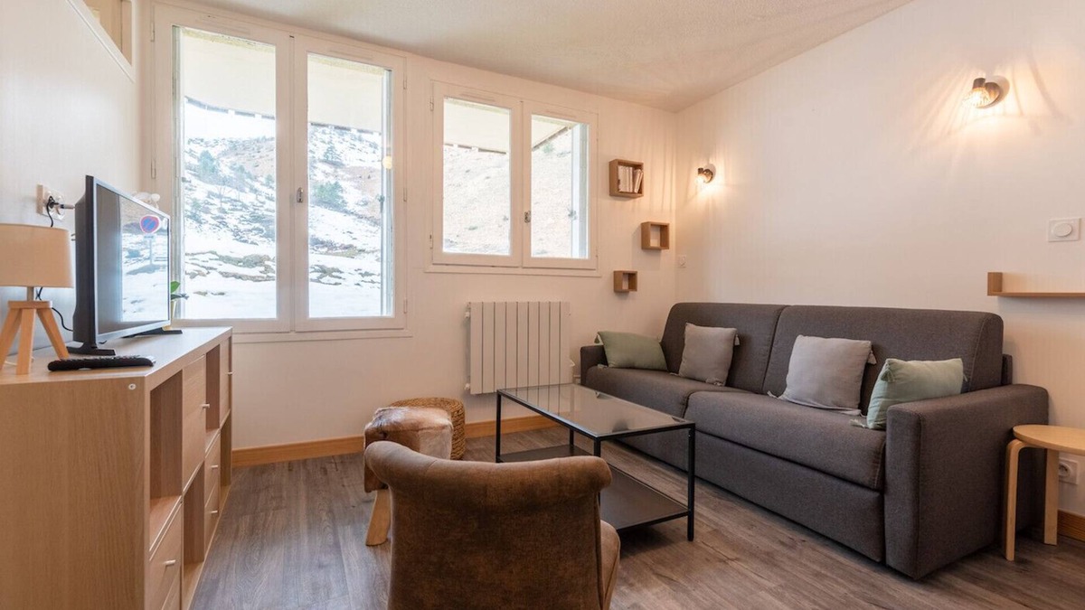 Genos Apartment | Stay for 6 - 200m from the slopes - Belle Sayette
