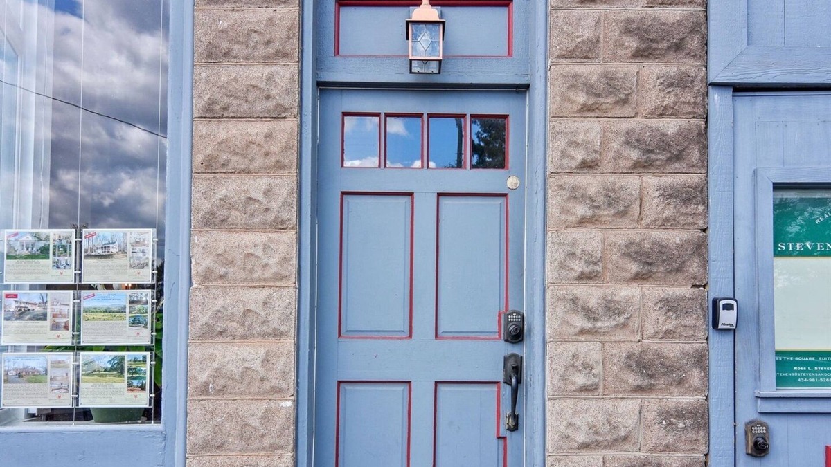 Batesville Apartment | Stay in Crozet Train Suite in Downtown Crozet