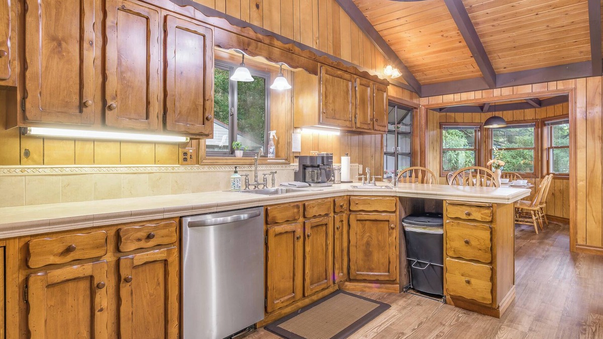 Lakeside House | Stay In Lakeside - Lake Front Oasis