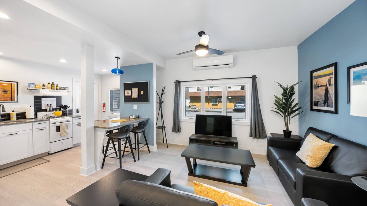 Greenwood Lake Apartment | Stay in the heart of Greenwood Lake minutes away from the lake