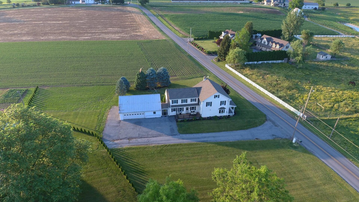 Leola Other | Stay in the heart of Amish country. Close to many popular attractions,