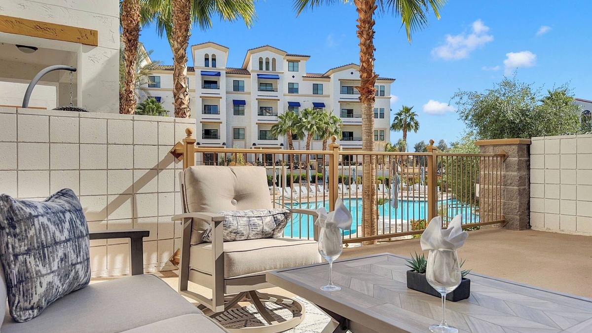 Ocotillo Condo | Stay longer, Spend Less, 2 Master Suites! The Cays