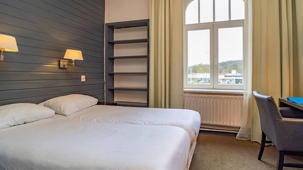 Geulhem Hotel | Stay Near Attractions with Nature All Around, Close to Museum aan het Vrijthof