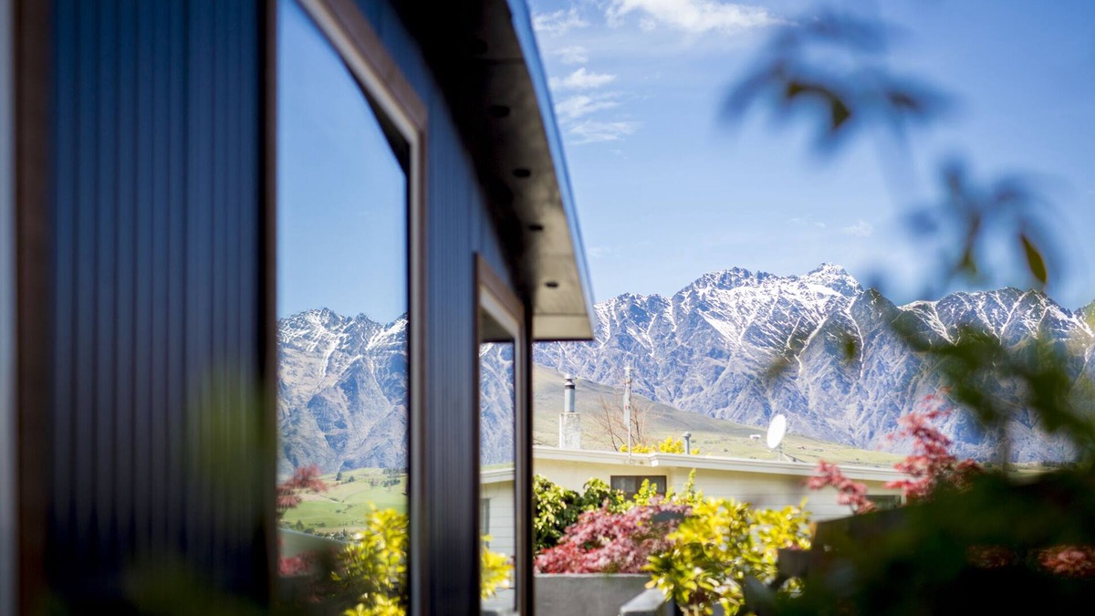 Queenstown Cabin | Stay of Queenstown