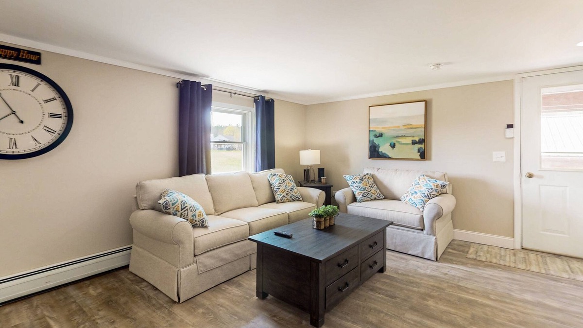 Fort Ann Apartment | Stay on 80 acres close to Lake George w/shared pool, stables, bbq, RV parking