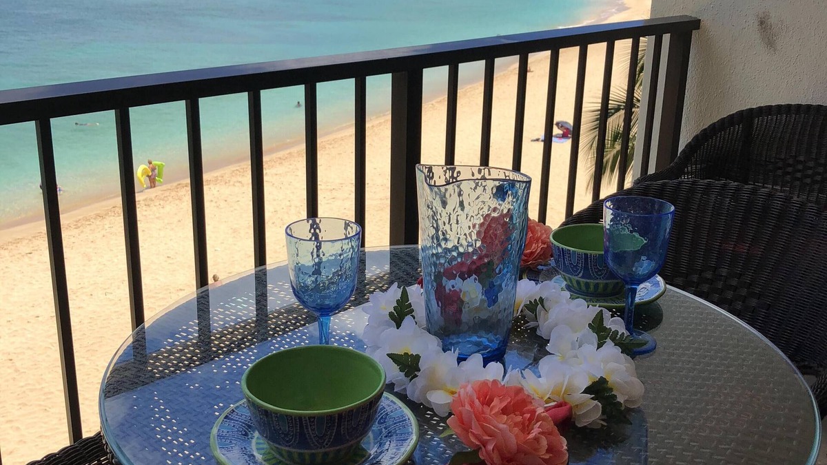 Makaha Condo | Stay On The Beach In Makaha