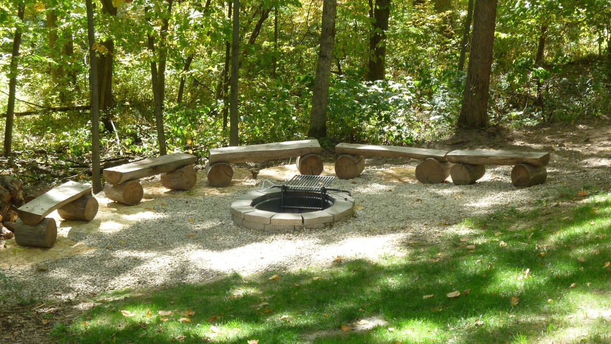 The Galena Territory Cabin | Stay & play at the largest rental in Jo Daviess County, the Eagle's Nest