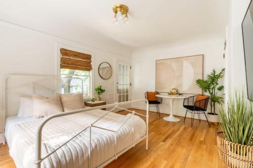 Hosford-Abernethy Apartment | Stay Portland - Ladd's Addition Bohemian Paradise - 95 WalkScore