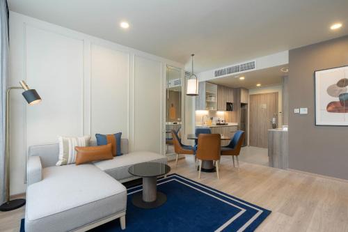Khlong Tan Hotel | Staybridge Suites Bangkok Sukhumvit by IHG