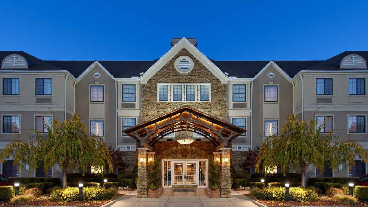 Northeast Columbus Hotel | Staybridge Suites Columbus-Airport by IHG