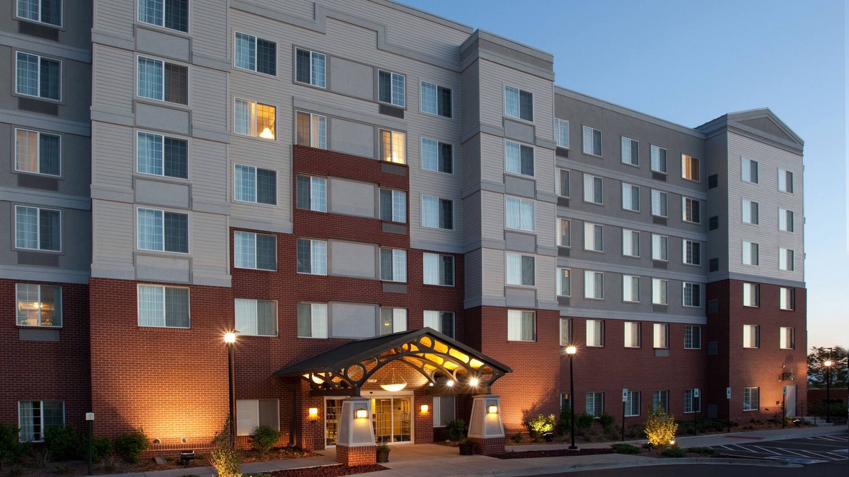 Dupont Hotel | Staybridge Suites Denver International Airport by IHG