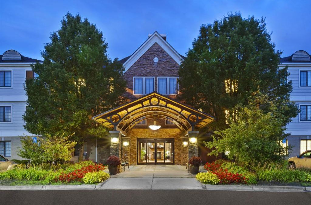 Utica Hotel | Staybridge Suites Detroit-Utica by IHG