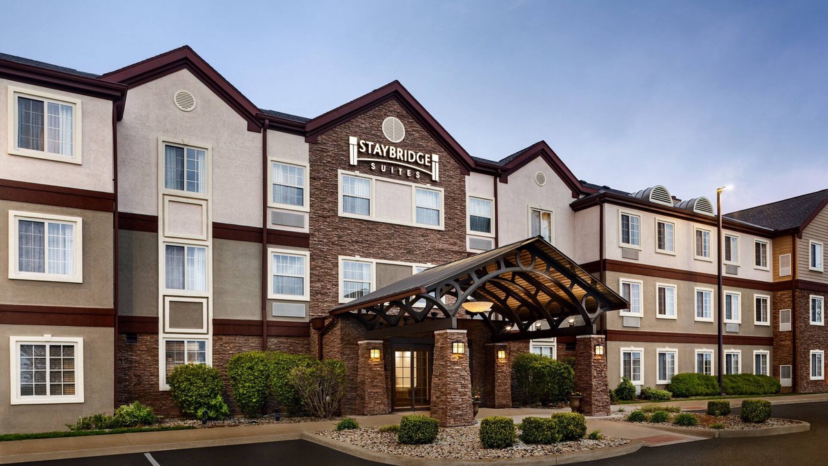 Saint Marys  Allen County Hotel | Staybridge Suites Fort Wayne by IHG