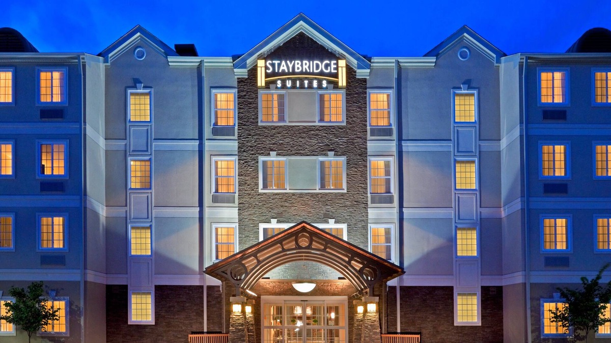 Royersford Hotel | Staybridge Suites Philadelphia Valley Forge 422 by IHG