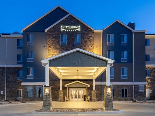 Sioux City Hotel | Staybridge Suites - Sioux City Southeast by IHG