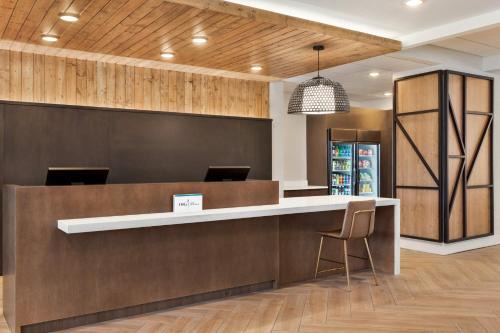 Harris Hill Hotel | Staybridge Suites Williamsville Buffalo by IHG