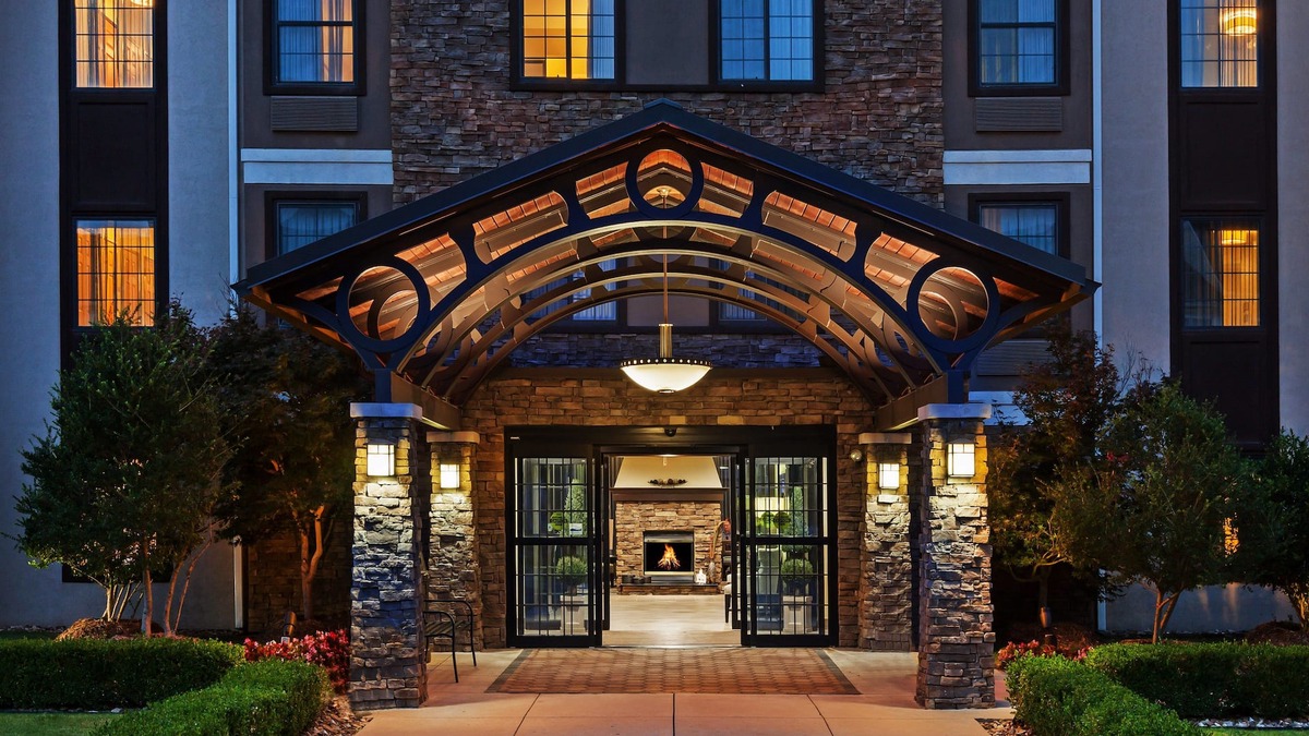 South Tulsa Hotel | Staybridge Suites Woodland Hills by IHG