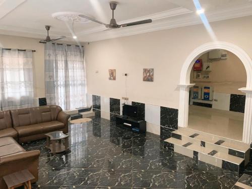 Nungua Apartment | StayComidad