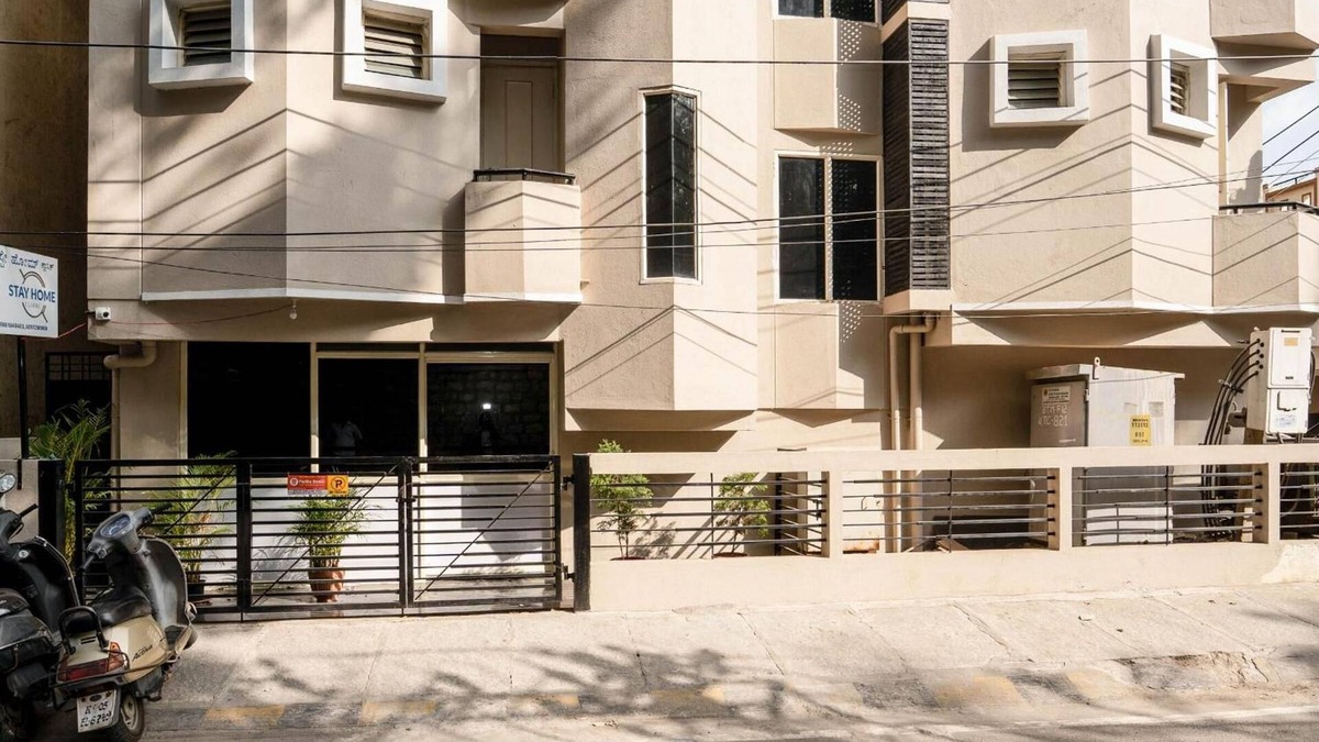 Bilekahalli Hotel | Stayhome classic