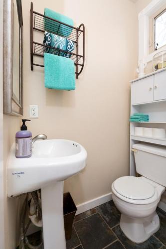 North End Apartment | #StayInMyDistrict Hyde Park Studio Up